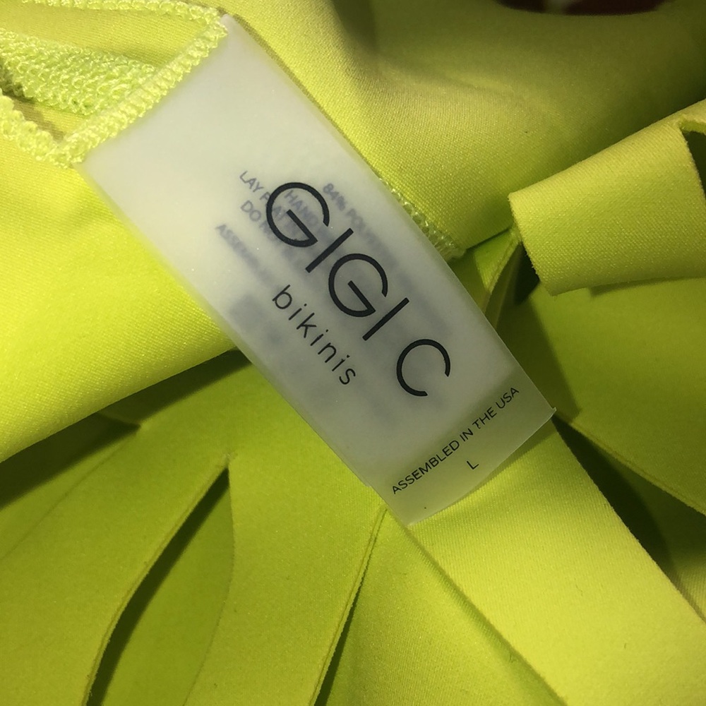 GIGI C bikini Scuba Neon Yellow Cutout One-Piece Swimsuit Size L - Picture 4 of 6
